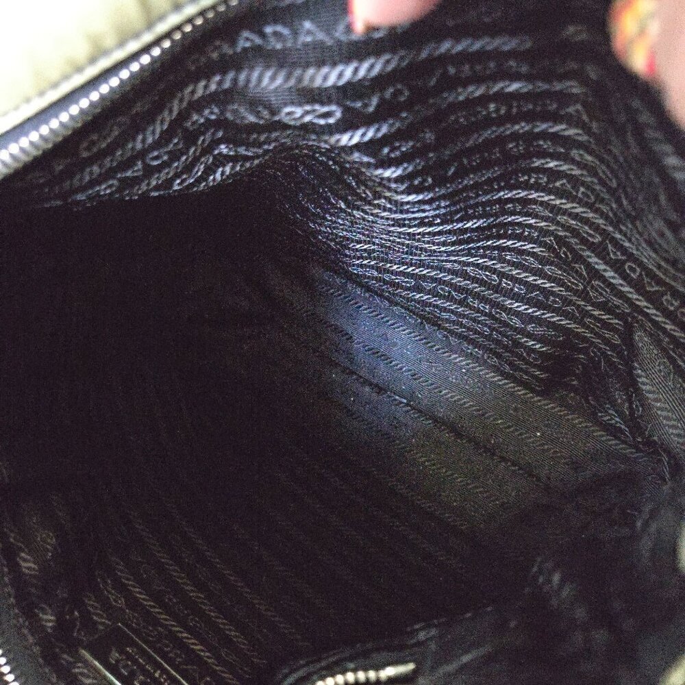 Prada Vintage Vernice Folders Brown Ombre Patent FLAWED Handbag Made In Italy - Picture 9 of 10